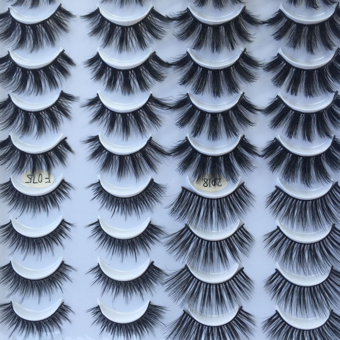 False Eyelashes 20 Pairs Three-Dimensional Multi-Layer Makeup Lashes