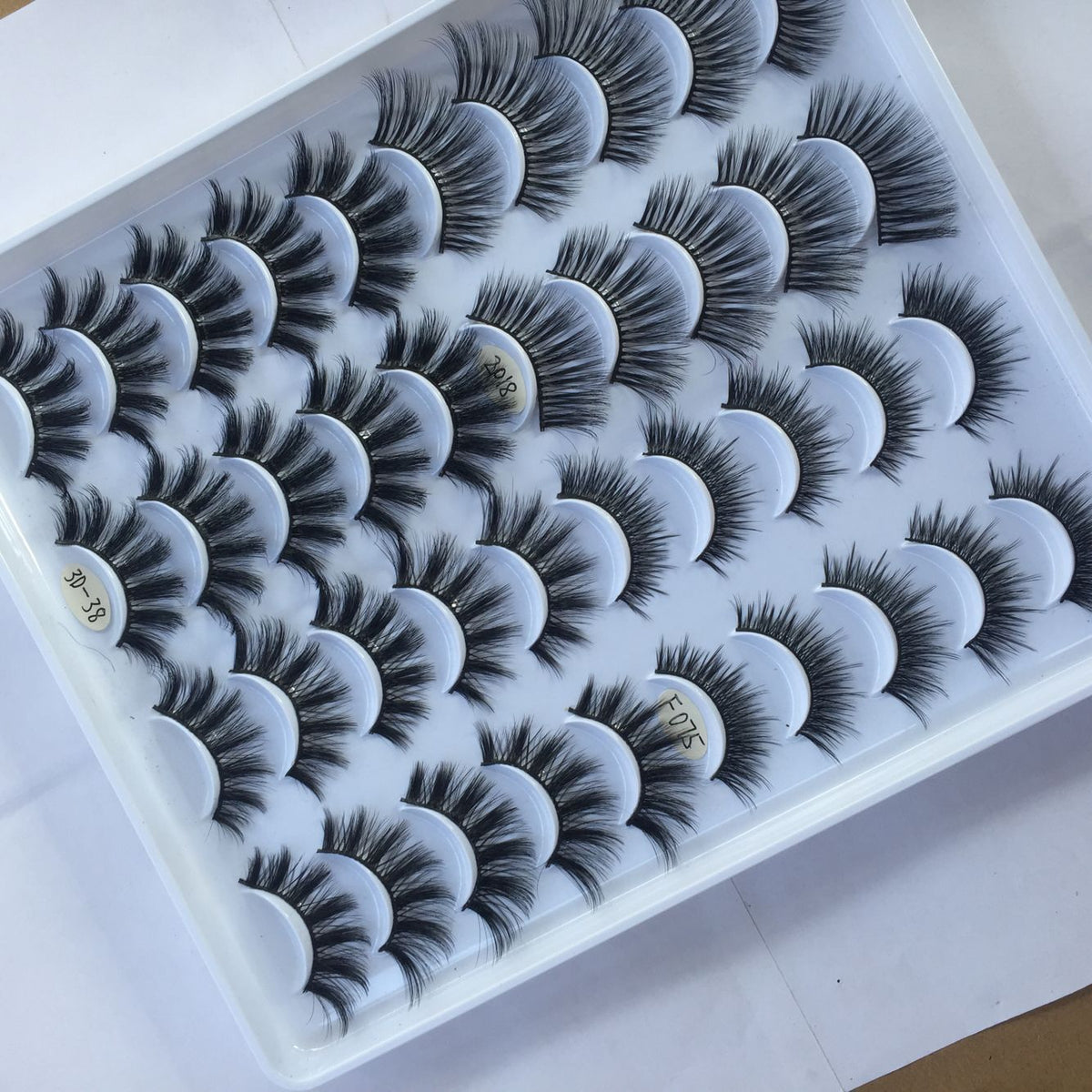 False Eyelashes 20 Pairs Three-Dimensional Multi-Layer Makeup Lashes