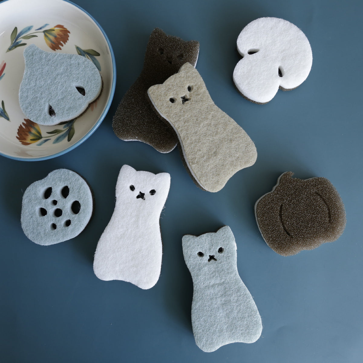 Three-Layer Cat Sponge Pot and Dishwashing Brush - Thickened Kitchen Cleaning Tool
