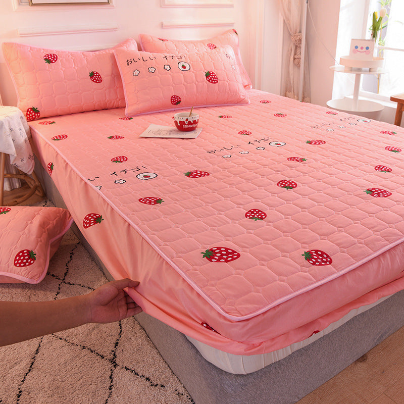 Waterproof Quilted Mattress Cover with Dustproof and Thickened Protection