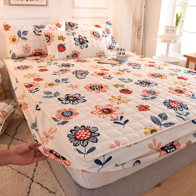 Waterproof Quilted Mattress Cover with Dustproof and Thickened Protection