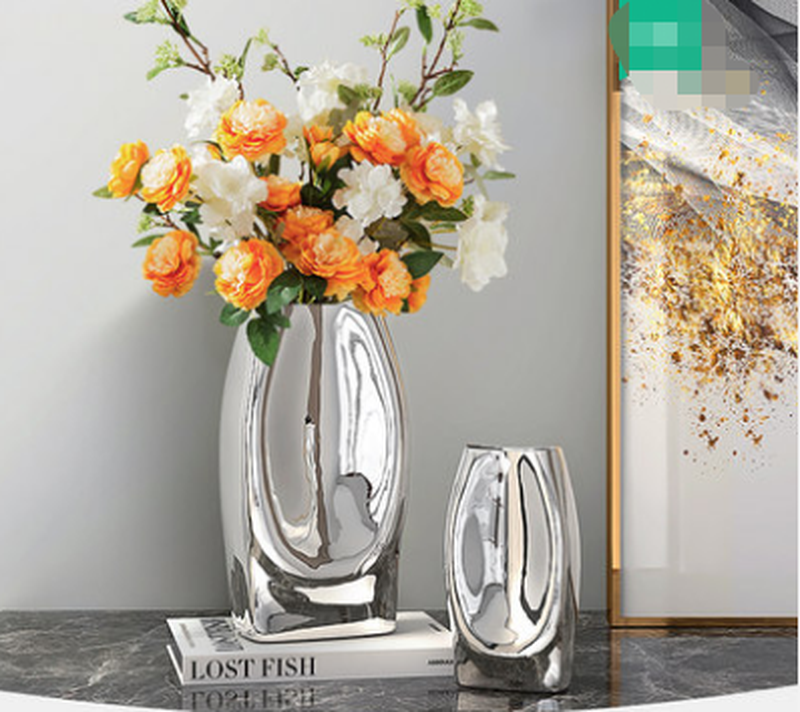 Simple Ceramic Flower Vase - Nordic Style Large & Medium Options