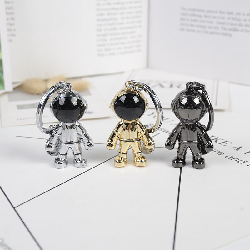 Handmade 3D Astronaut Space Robot Keychain Alloy Gift for Man Friend