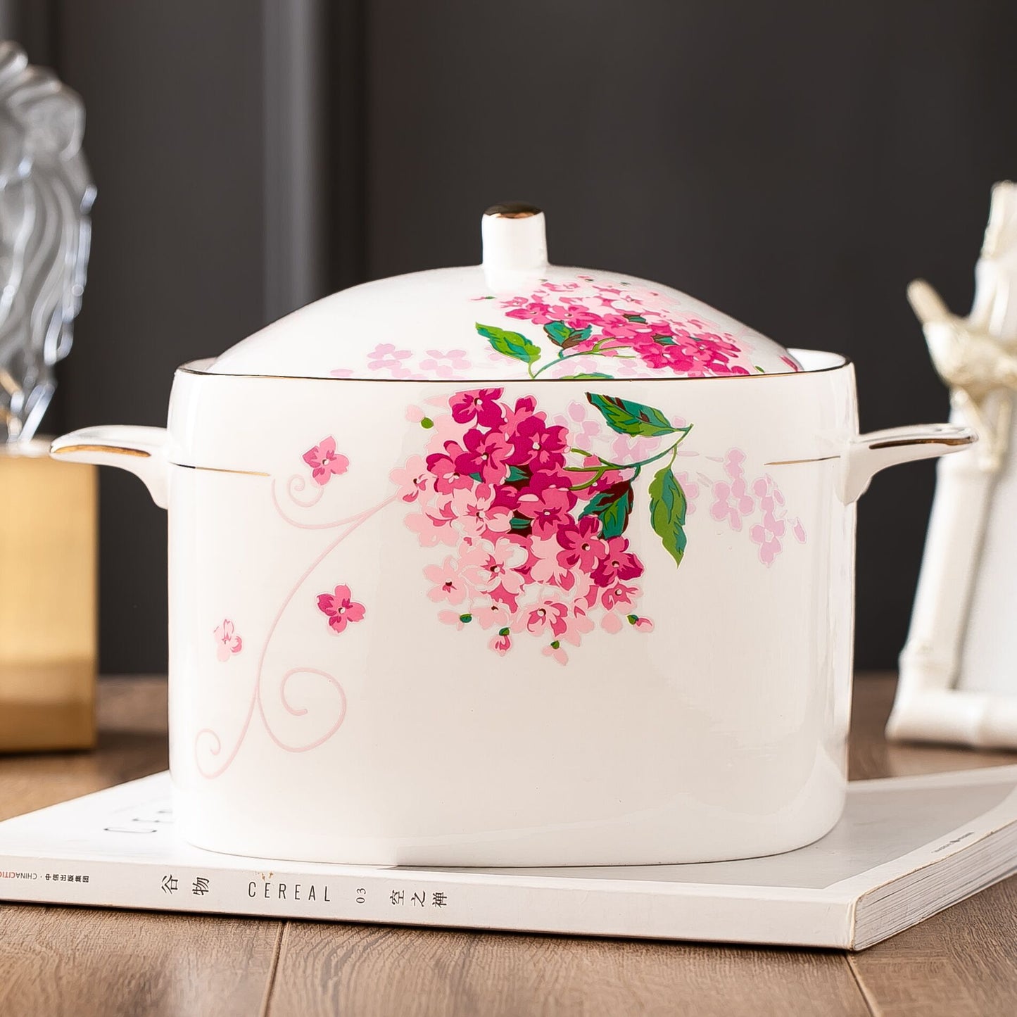 European Style Ceramic Casserole Dish with Cover - 3L Soup Pot for Kitchen