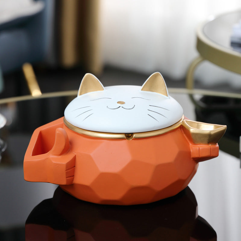Creative Personality Ashtray with Lid - Modern Resin Home Decor