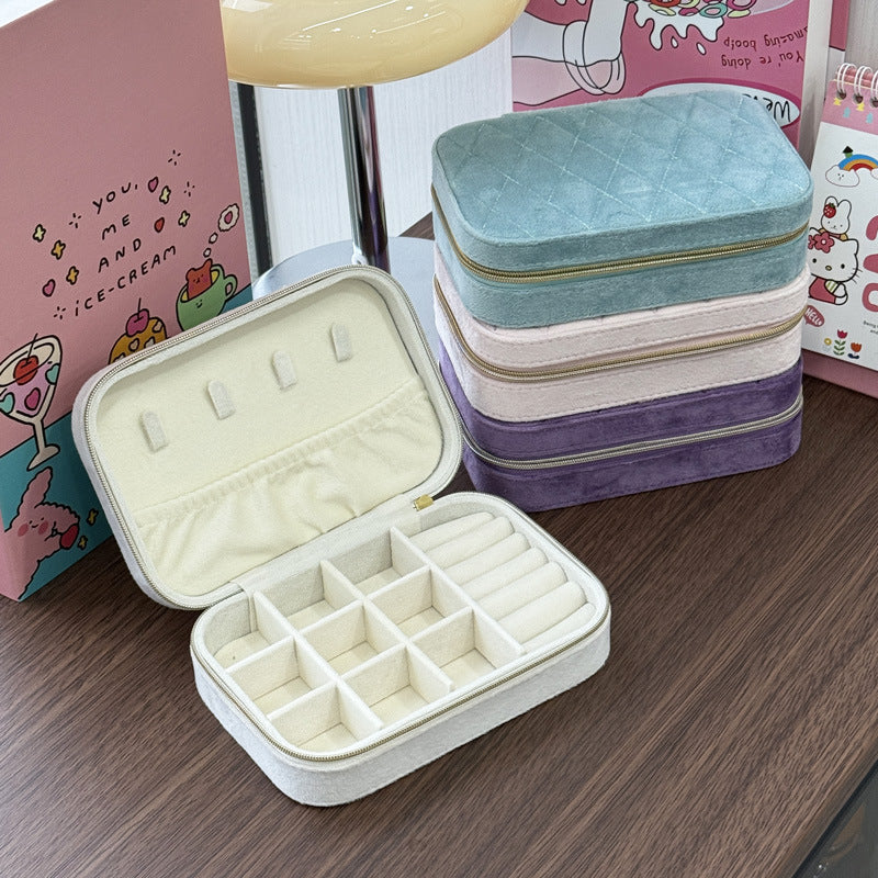 Portable Jewelry Storage Box with Velvet Interior - Compact & Stylish