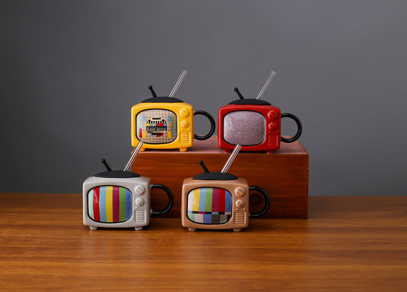 Creative Retro TV Ceramic Cup with Lid and Handle - 450ml, Multiple Colors