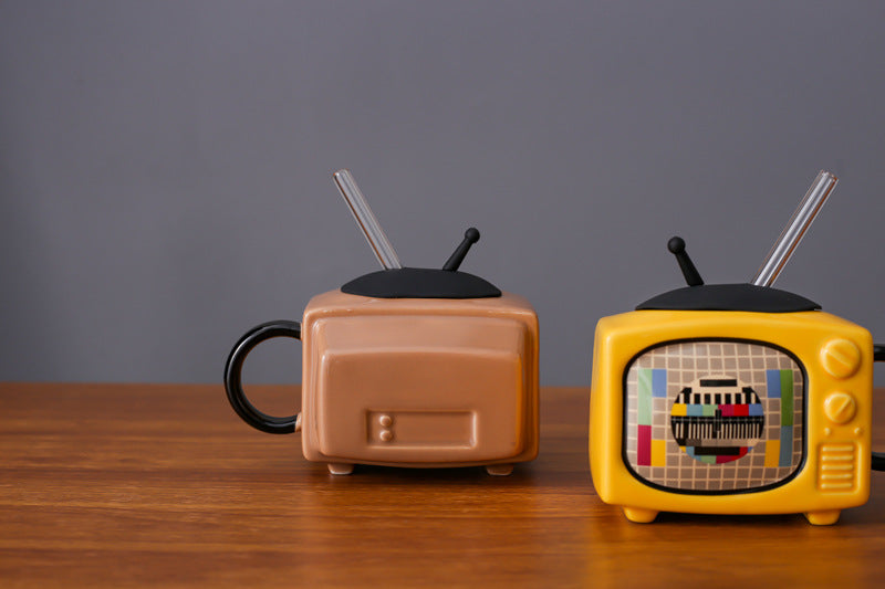 Creative Retro TV Ceramic Cup with Lid and Handle - 450ml, Multiple Colors