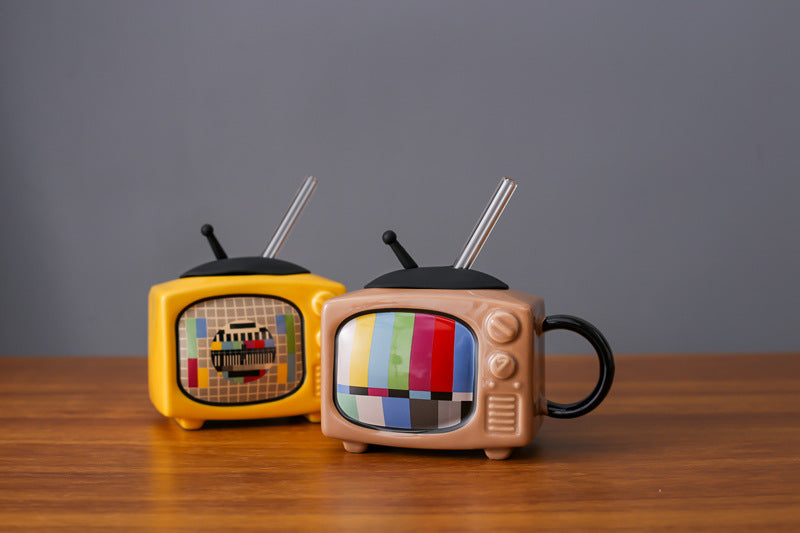 Creative Retro TV Ceramic Cup with Lid and Handle - 450ml, Multiple Colors