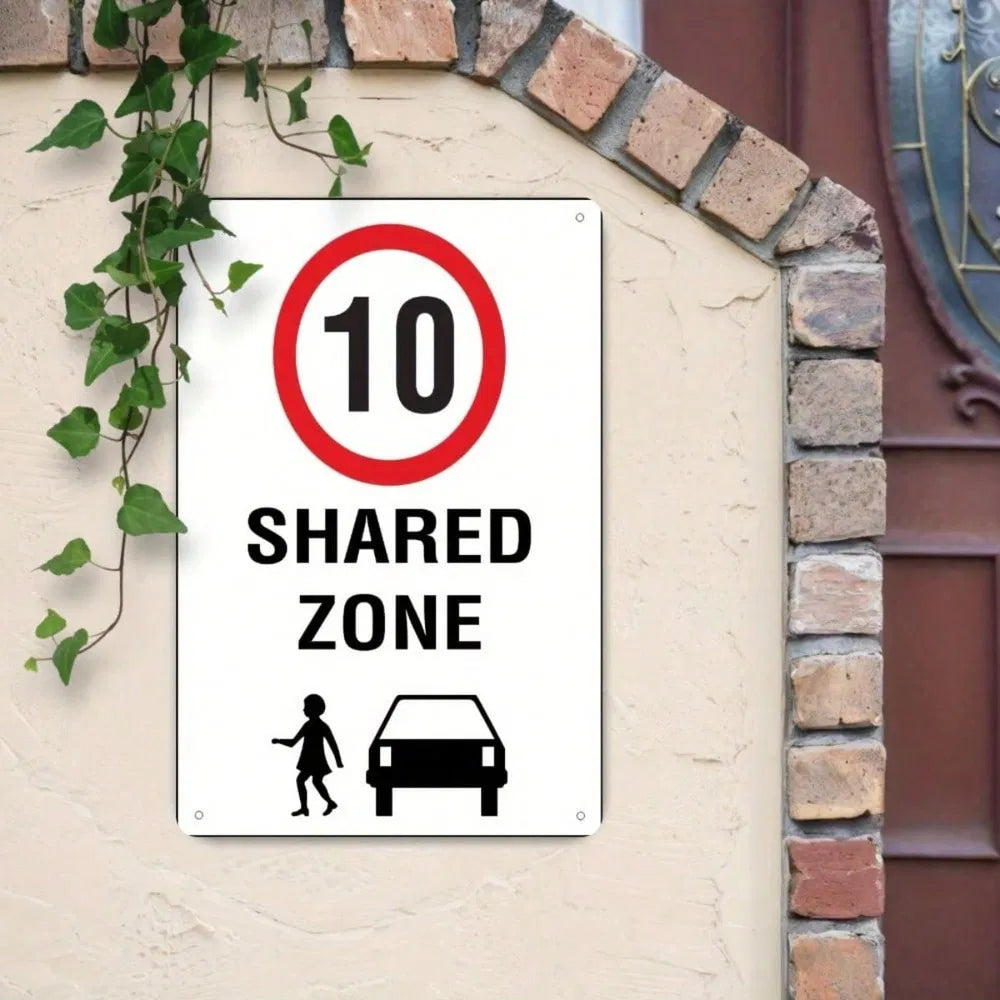 Vintage Speed Limit 10 Km/H Metal Wall Sign - 8x12in