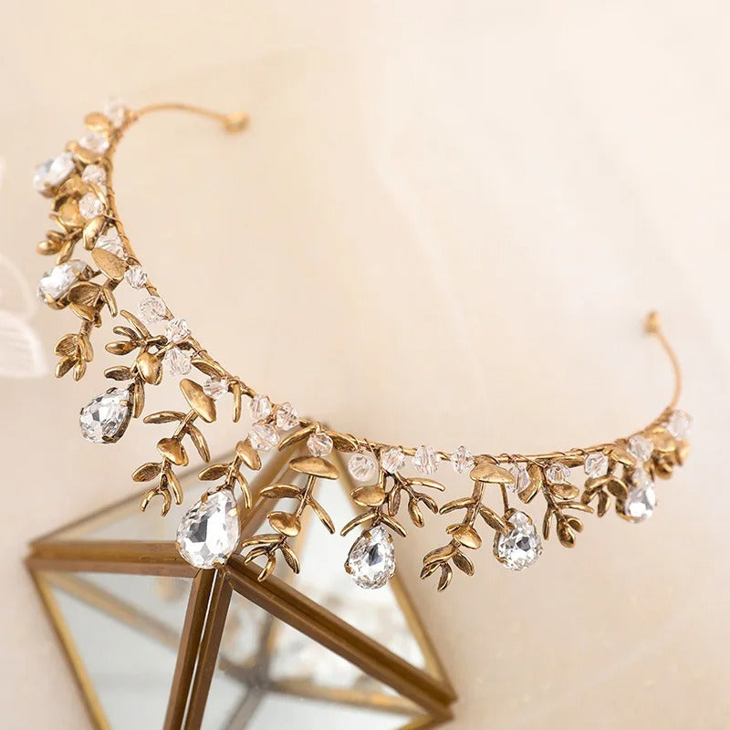 Vintage Alloy Rhinestone Bridal Headdress Crown for Weddings and Special Occasions