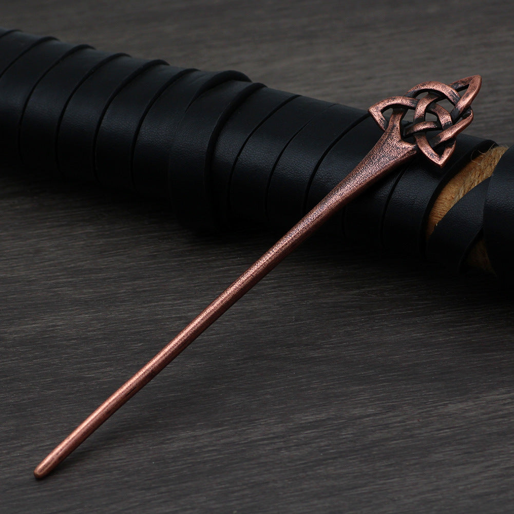 Simple Moon Hairpin - Geometric Alloy