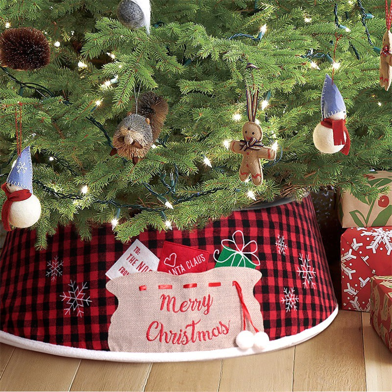 48-Inch Black and Red Plaid Cloth Tree Skirt - Festive Holiday Decor