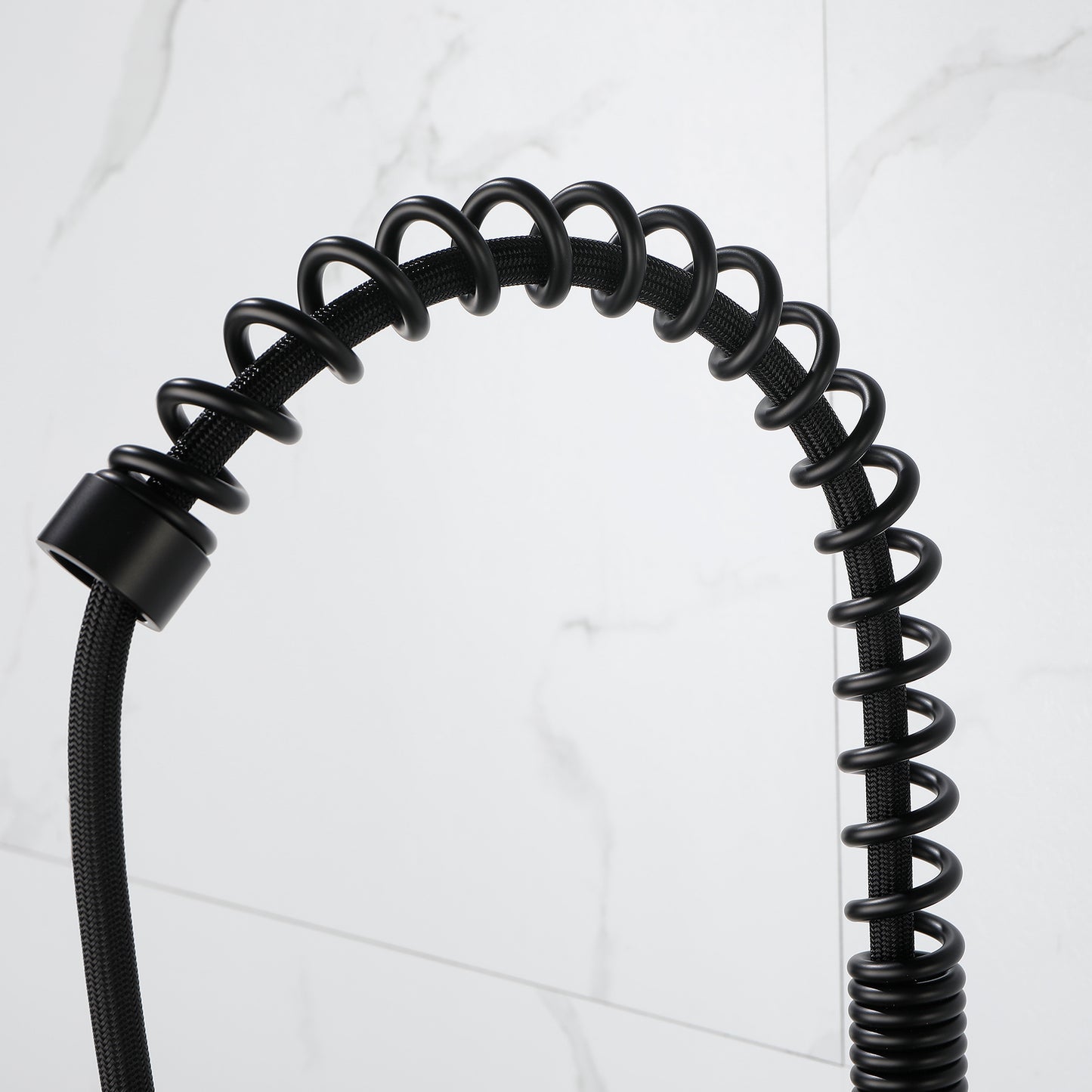 Solid Brass Kitchen Sink Faucet with Pull Down Sprayer - Matte Black