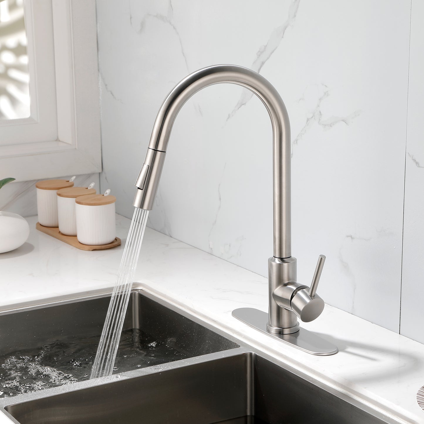 Stainless Steel Kitchen Faucet with Pull-Down Sprayer