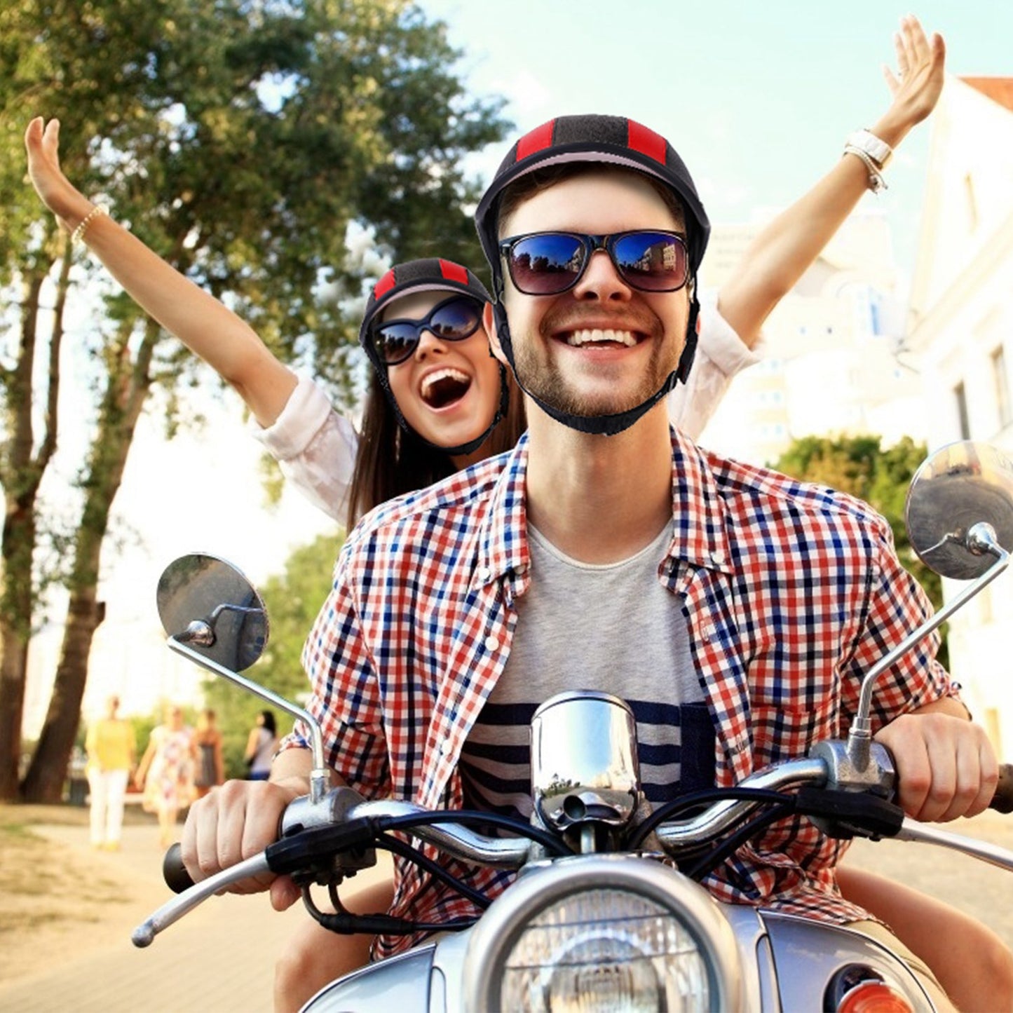 Adjustable Safety Bicycle Helmet with Sunshade & Anti-UV Protection