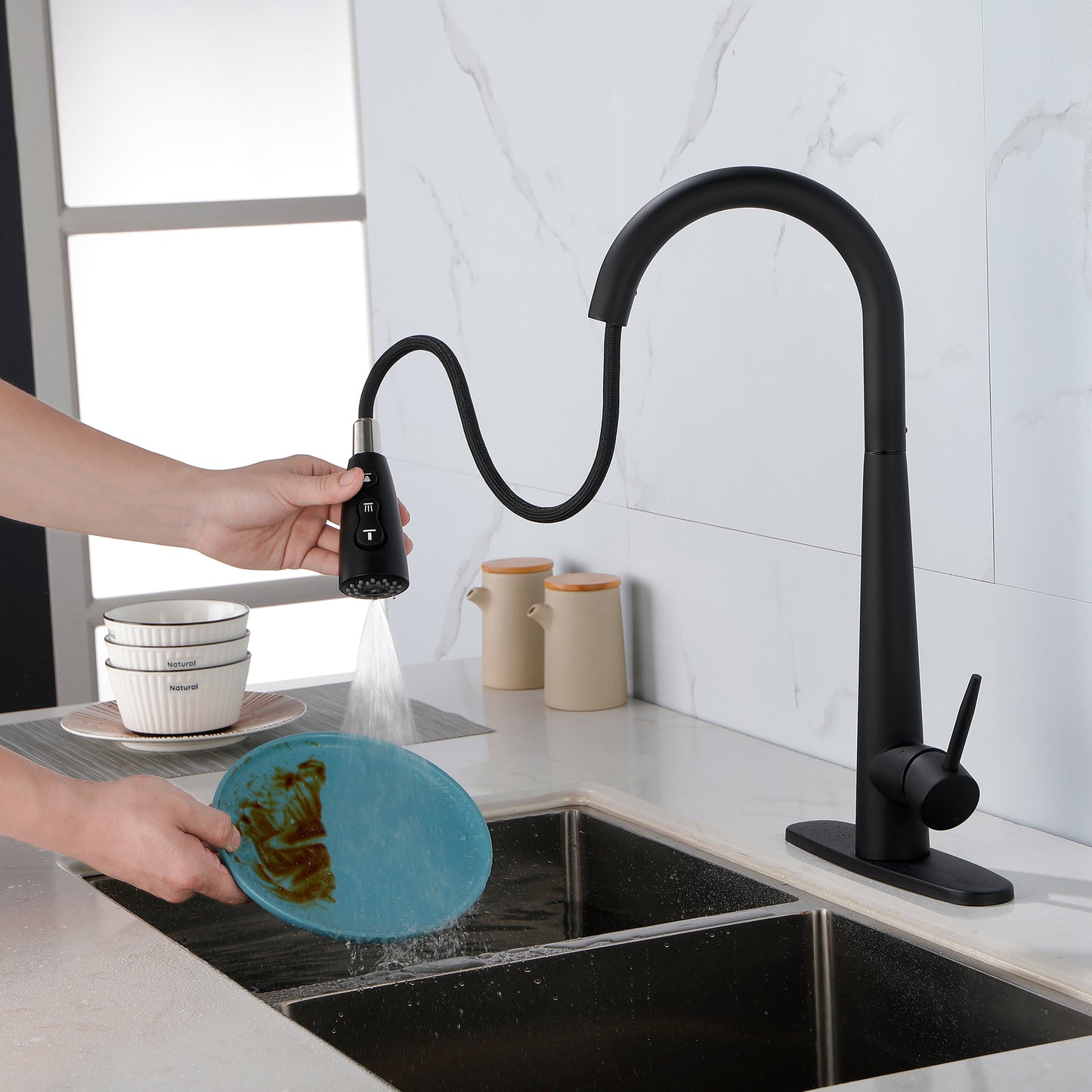 Pull-Down Kitchen Faucet with Eco-Friendly Design - Black