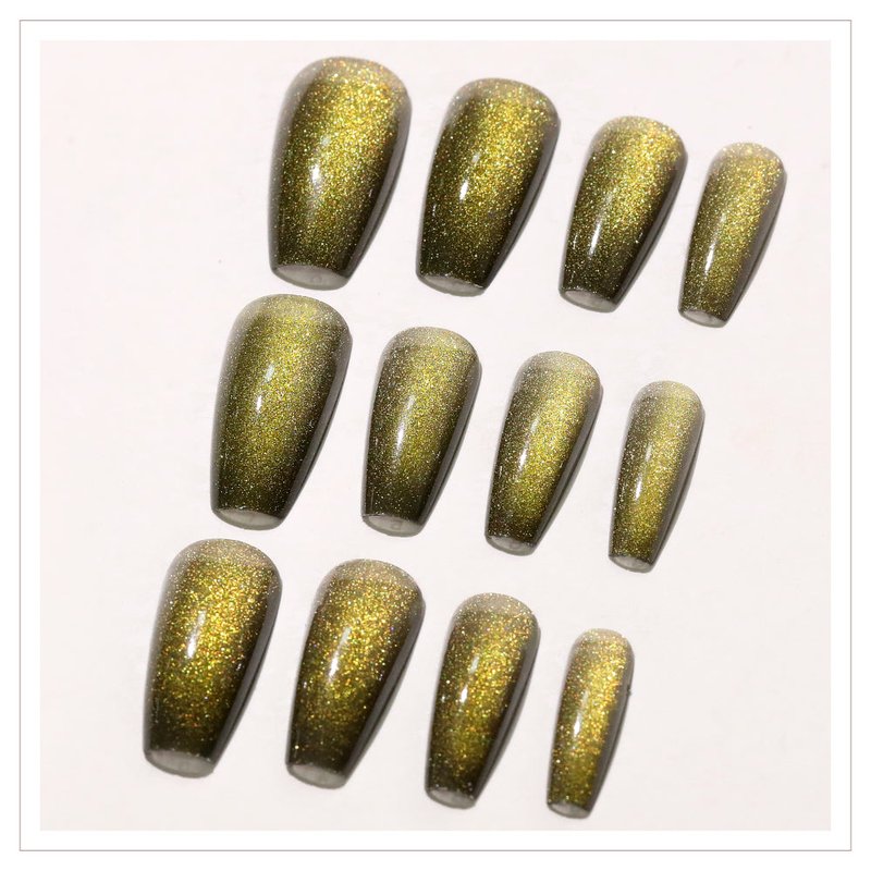 Fake Nail Patches Golden Earth - 24 Pieces with Gel
