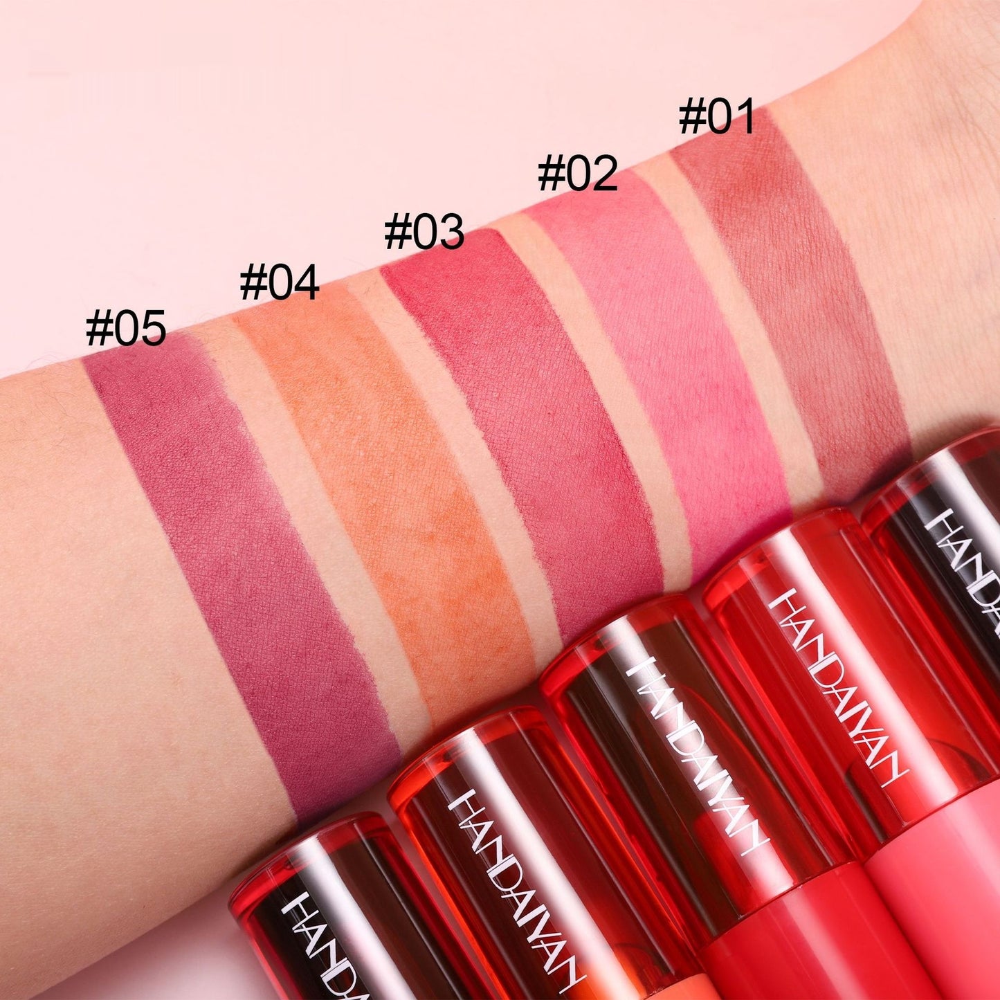 Waterproof Smudge-Proof Lip Gloss with Moisturizing & Color-Changing Benefits