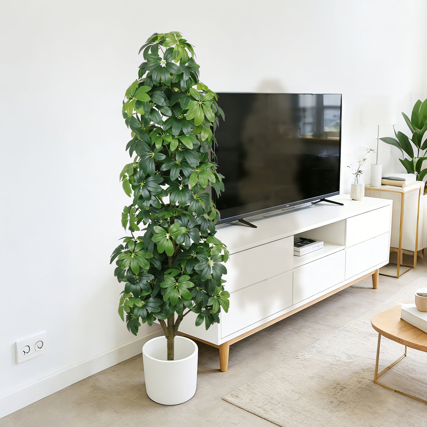 6FT Realistic Artificial Tree for Indoor & Outdoor Decoration