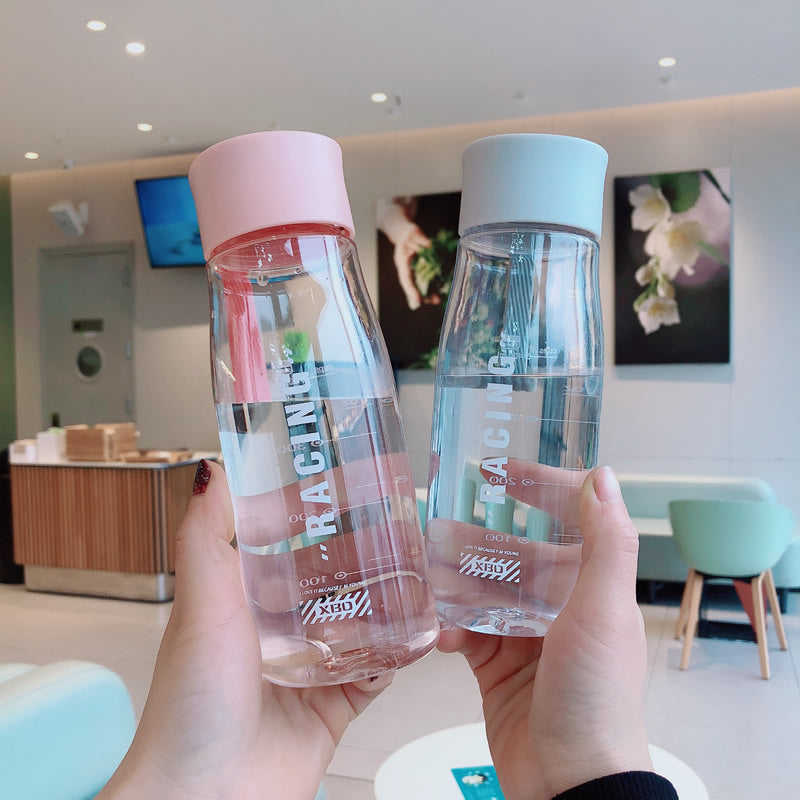 Portable Plastic Water Bottle with Leak-Proof Lid for Sports and School - 550ml/650ml