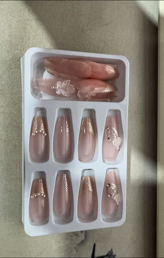 Detachable Fake Nail Stickers with Glue - Short Love & Cat's Paw Design