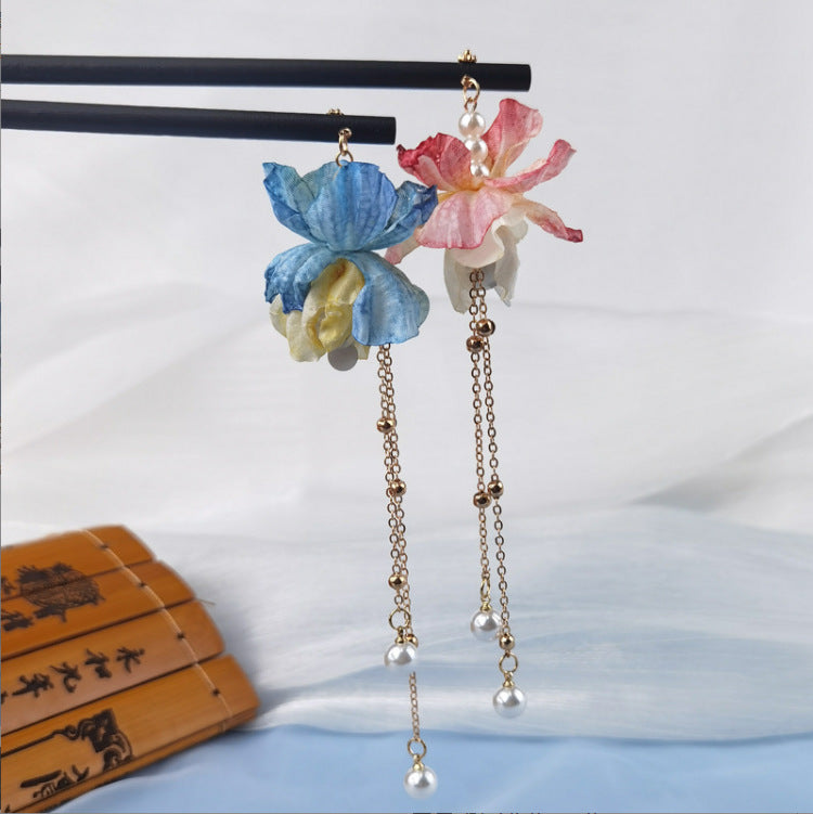 Ancient Style Tassel Hairpin with Glowing Lantern and Silk Flowers - Hair Accessory