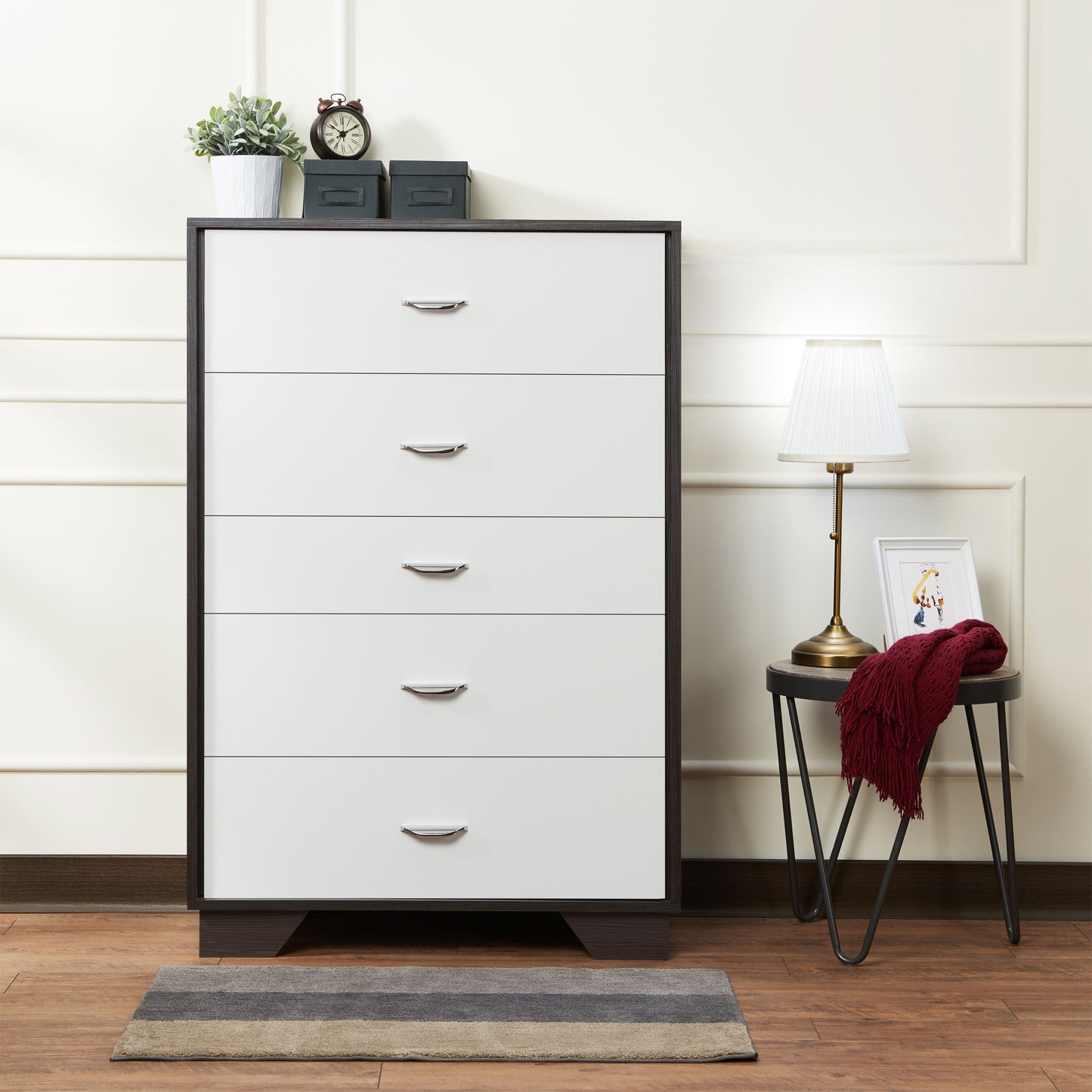 Espresso & White Finish 5-Drawer Chest - Stylish Storage