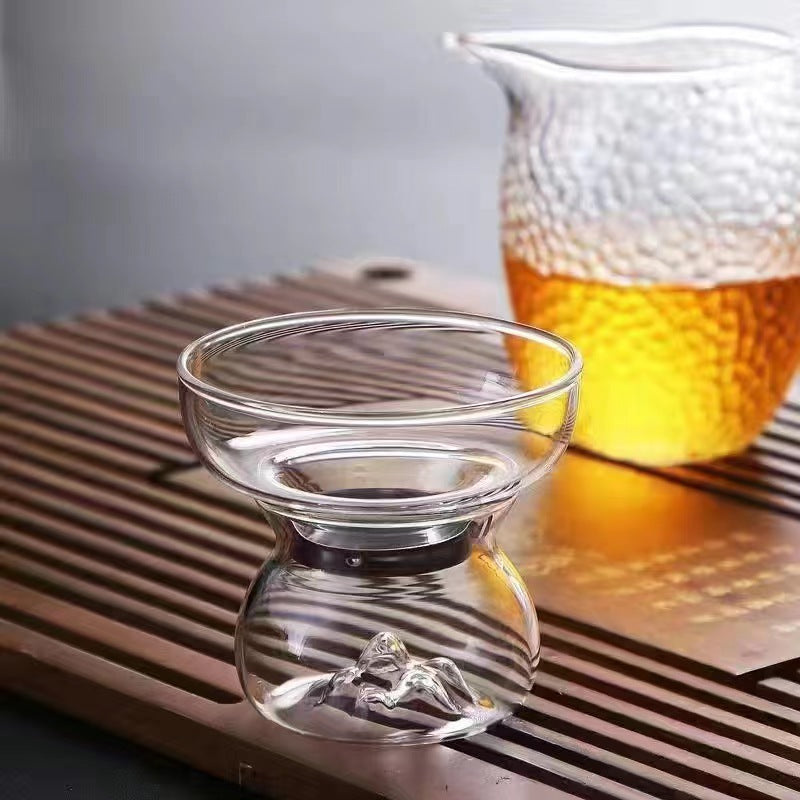 Borosilicate Glass Tea Strainer with Integrated Filter - Modern Kitchen Accessory