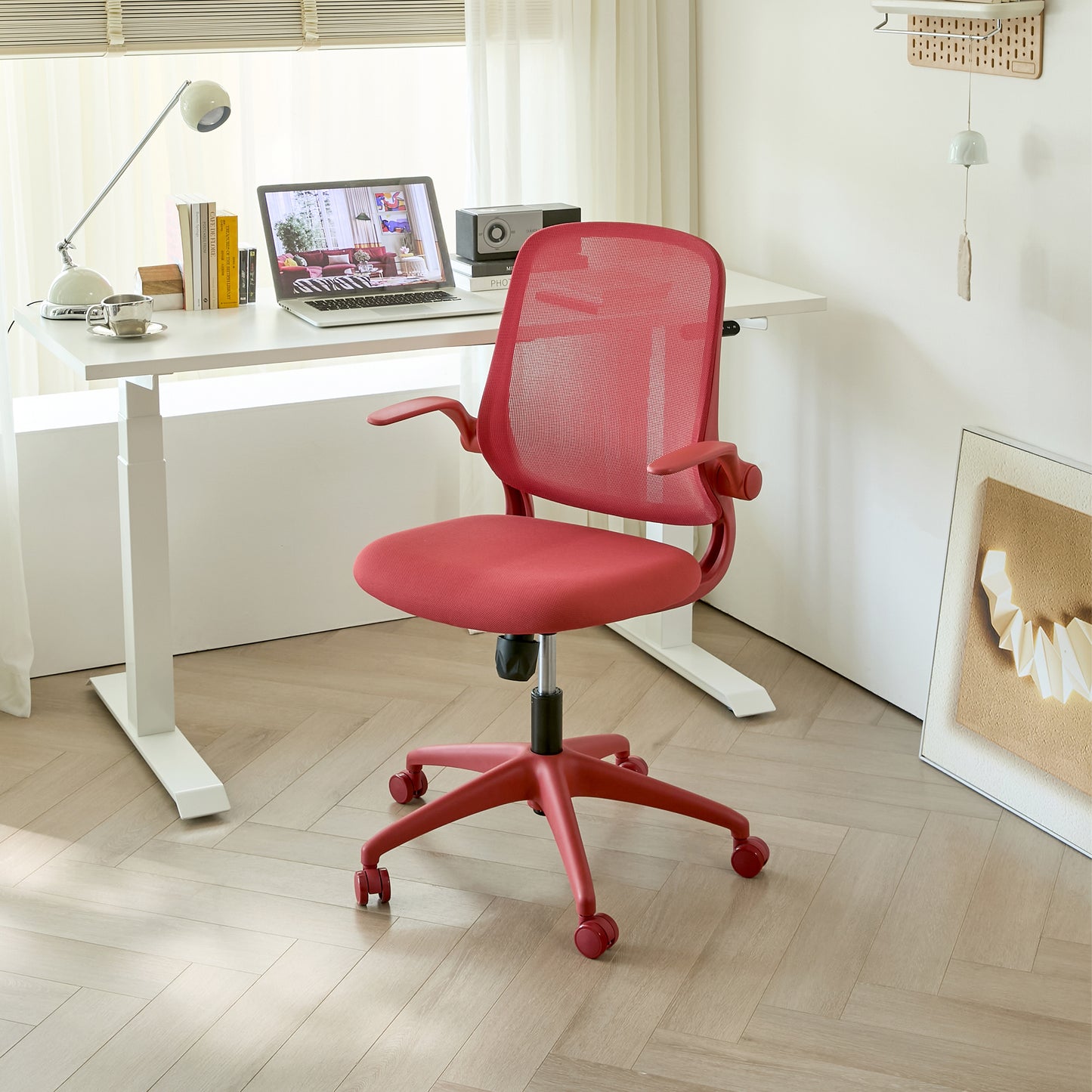 Ergonomic Mesh Office Chair - Comfortable & Fireproof - Red