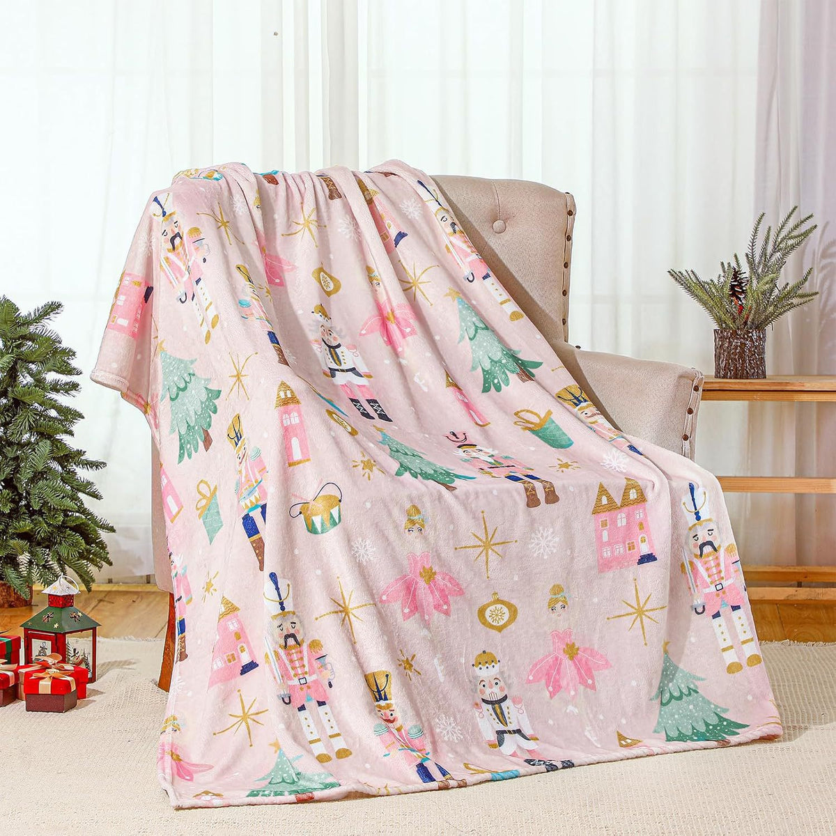 Christmas Themed Bedding Set with Gingerbread Men Snowflakes Candy Canes and Warm Blankets - Multiple Sizes & Styles