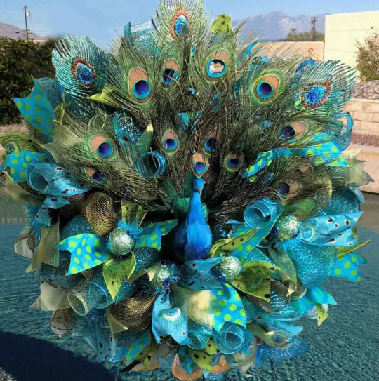 Peacock Wreath Decorative Garland for Farmhouse Home & Garden, 45cm