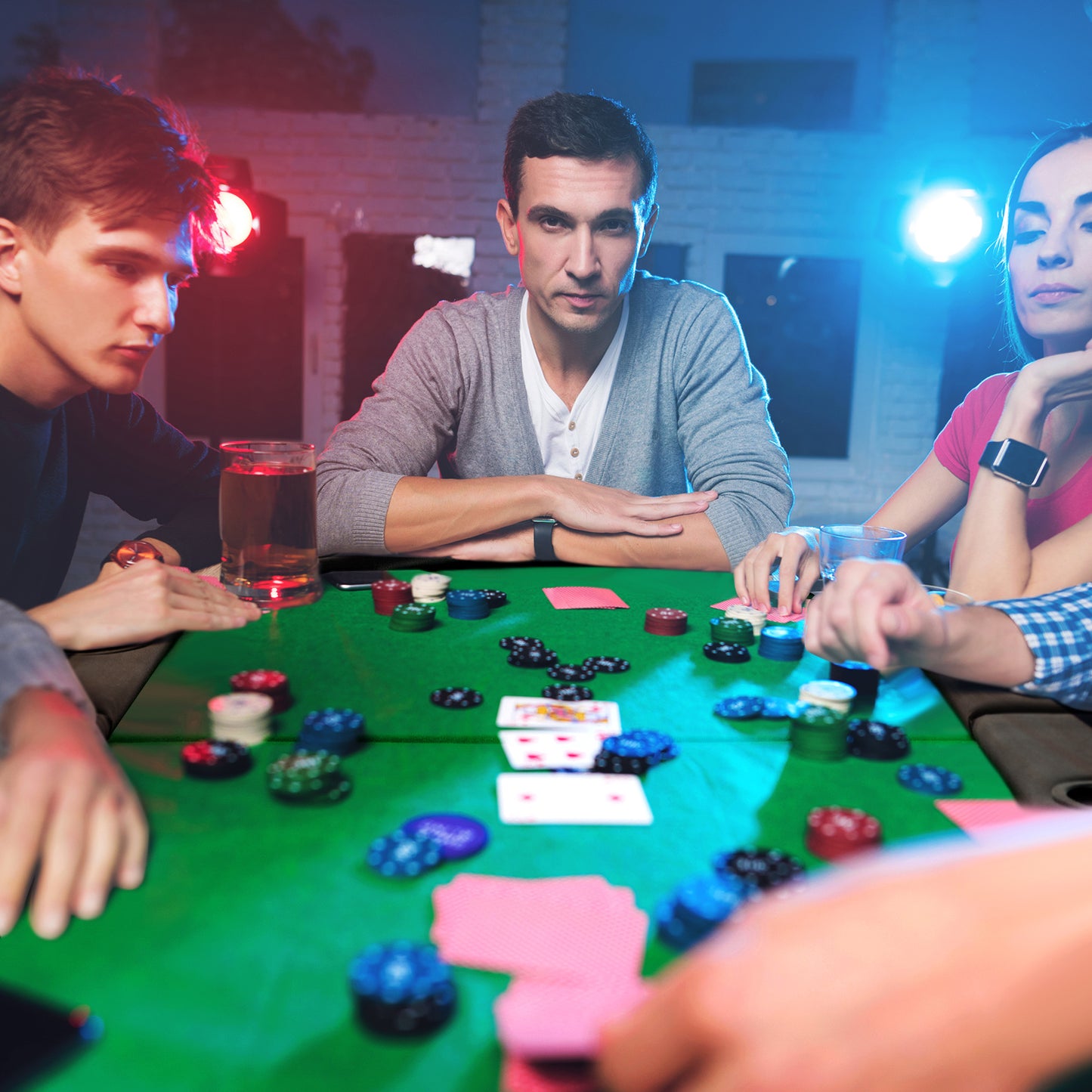 8 Player Foldable Poker Table with Cup Holders - Green