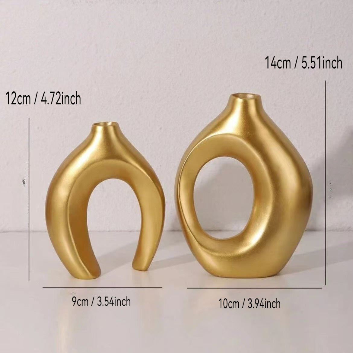 Small Resin Decoration Ornaments Set - Modern Style, Gold White Black