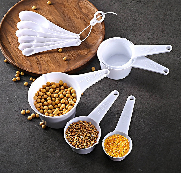 Plastic Measuring Spoon & Cup Set for Baking, Kitchen Utensils, 11-12 Pieces