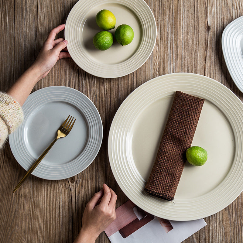 11-Inch Dark Gray Porcelain Dinner Plate - Round Kitchen Tableware