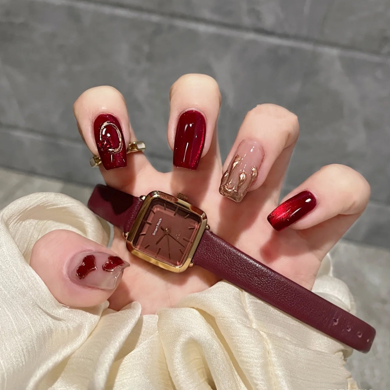 Red Cat's Eye Wedding Nail Set - Hand-Worn Bridal Nail Art