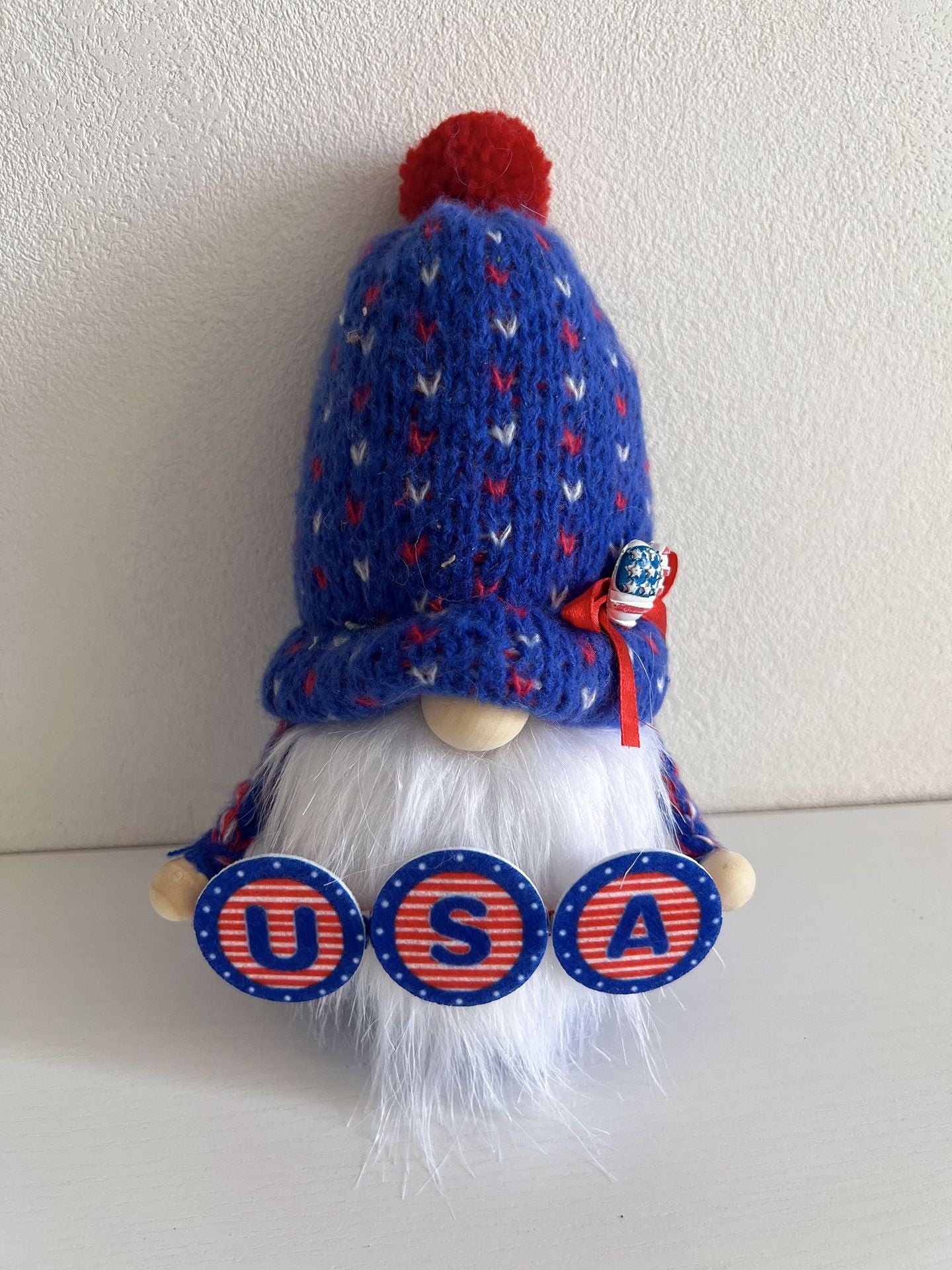 Festive Knitted Hat Doll Ornament for Independence Day Decor - Faceless Rudolf Doll