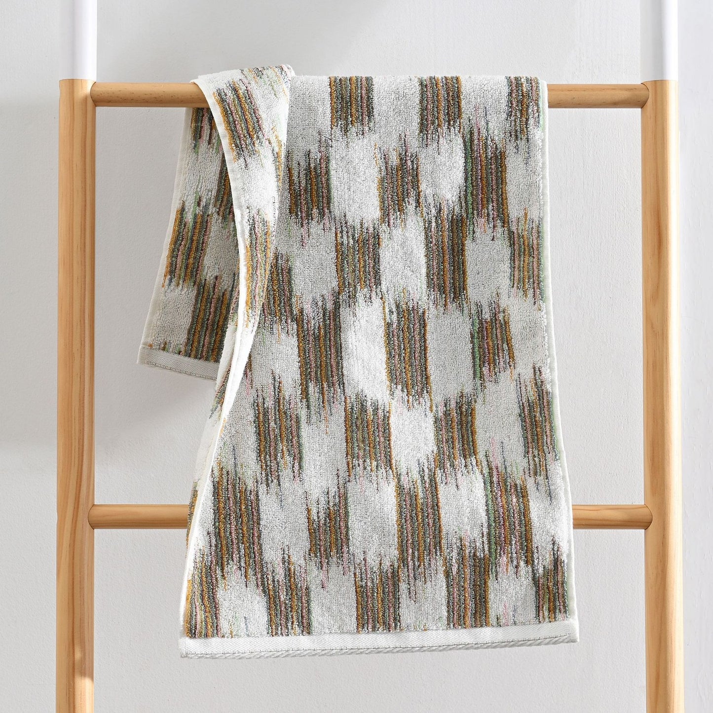 Pure Combed Cotton Jacquard Face Towel - Soft, All-Cotton Home Textile