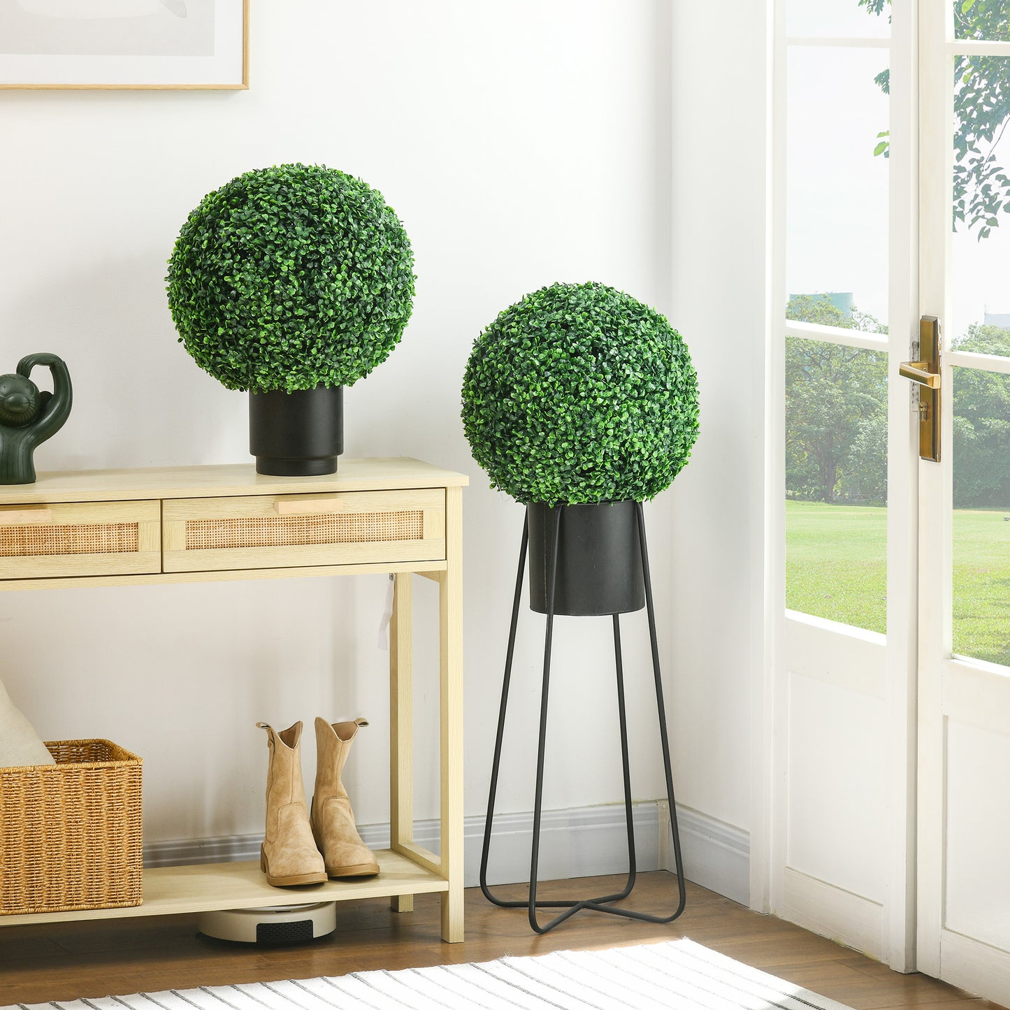 Artificial Boxwood Topiary Balls - Set of 2, 15.7 Inch