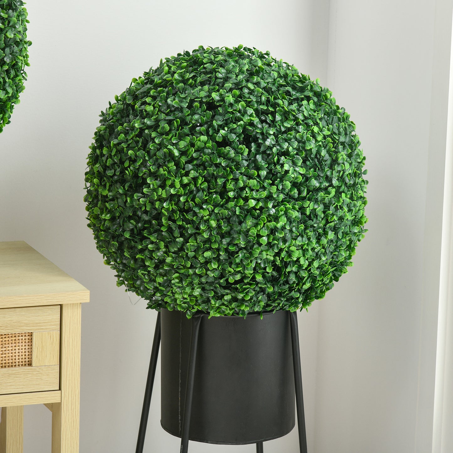 Artificial Boxwood Topiary Balls - Set of 2, 15.7 Inch