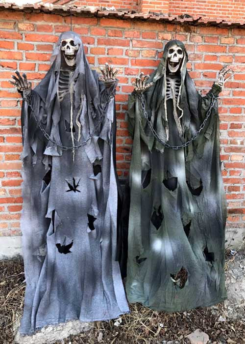 Halloween Skeleton Hanging Decoration for Haunted House & Party Decor