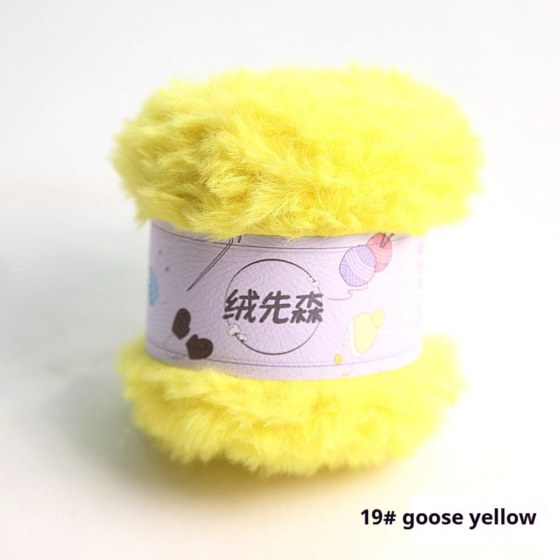 Handmade Fur Ball for Arts and Crafts - Soft Wire Woven Grass Decoration