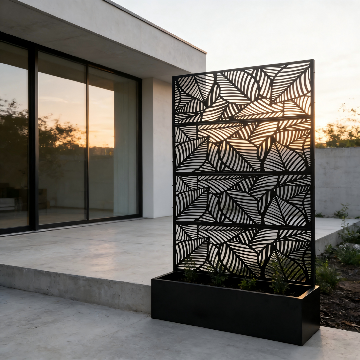 Leaf Pattern Privacy Screen with Planter Box - Black Metal