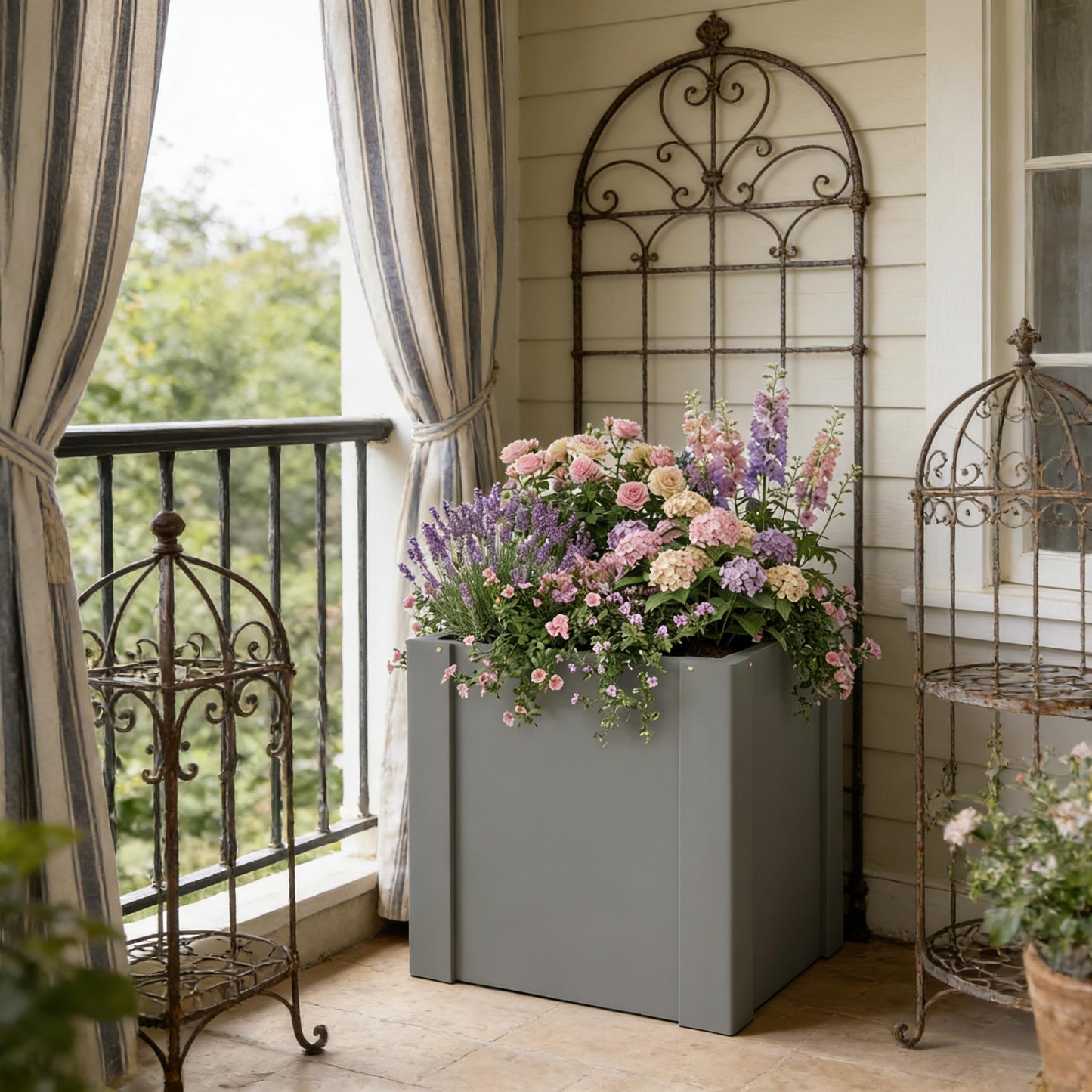 Outdoor Elevated Garden Planter Box - Black Steel