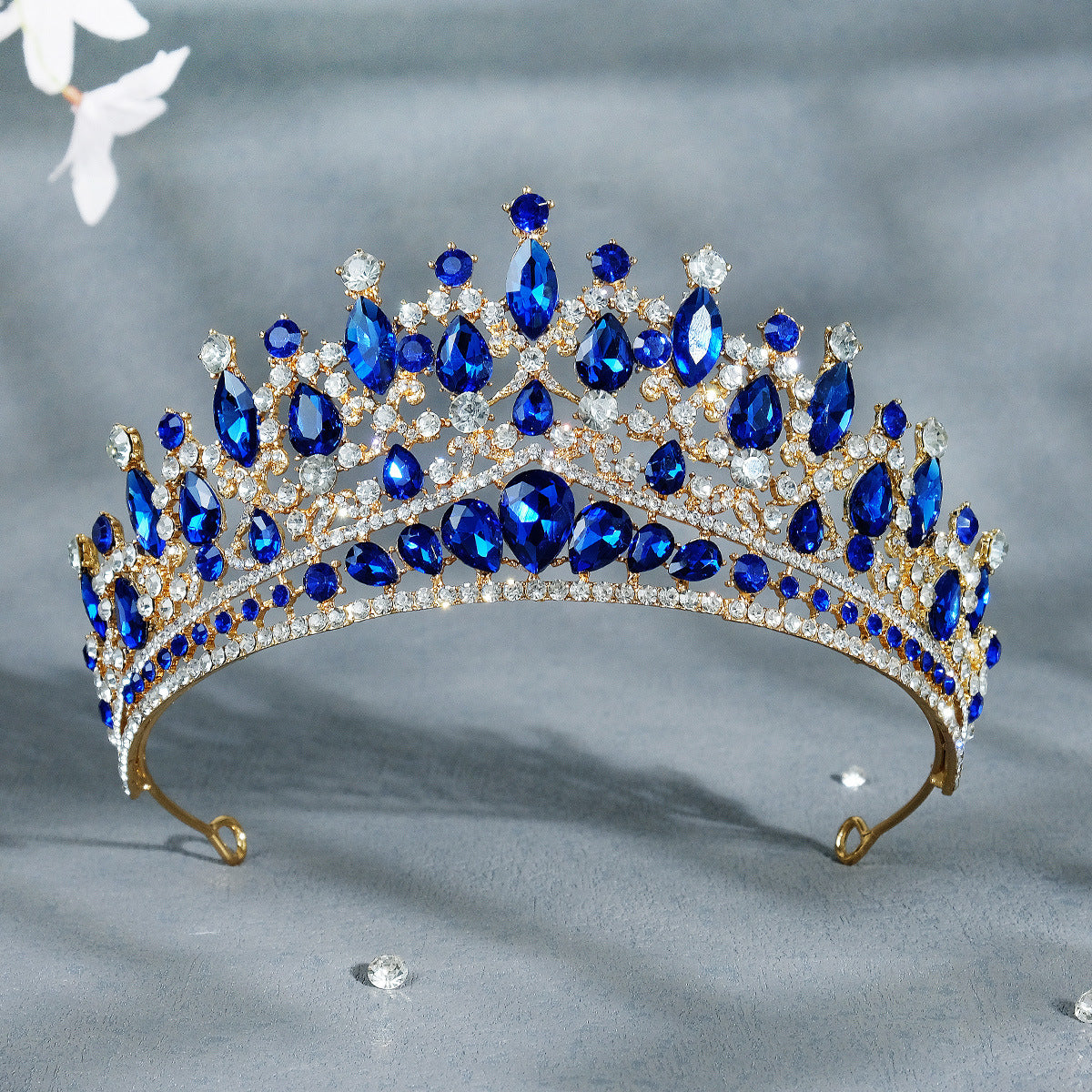 Elegant Rhinestone Bridal Crown Headwear for Weddings and Special Occasions