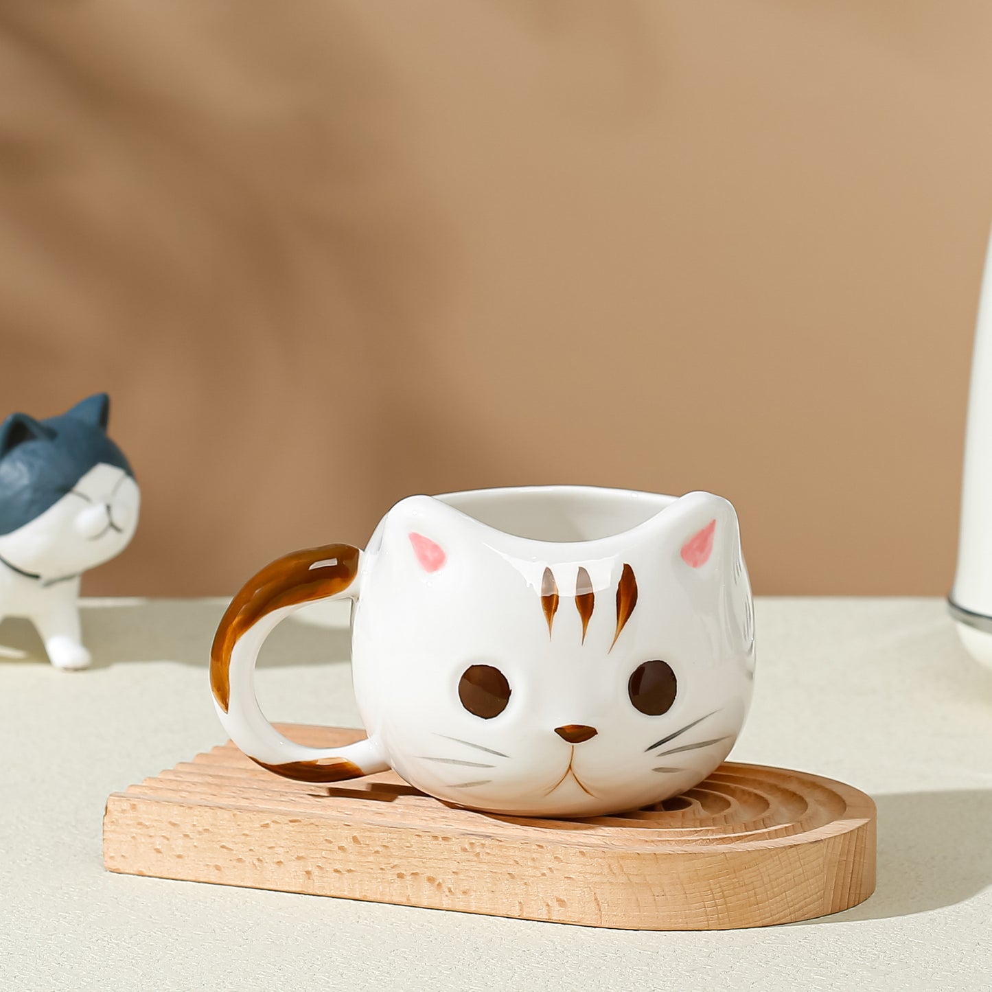 Cute Hand-Painted Ceramic Cat Mug - 430ml Creative Kitchen Drinkware