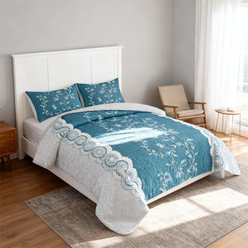Teal Floral Quilt Set - 3-Piece Bedding with Pillow Shams