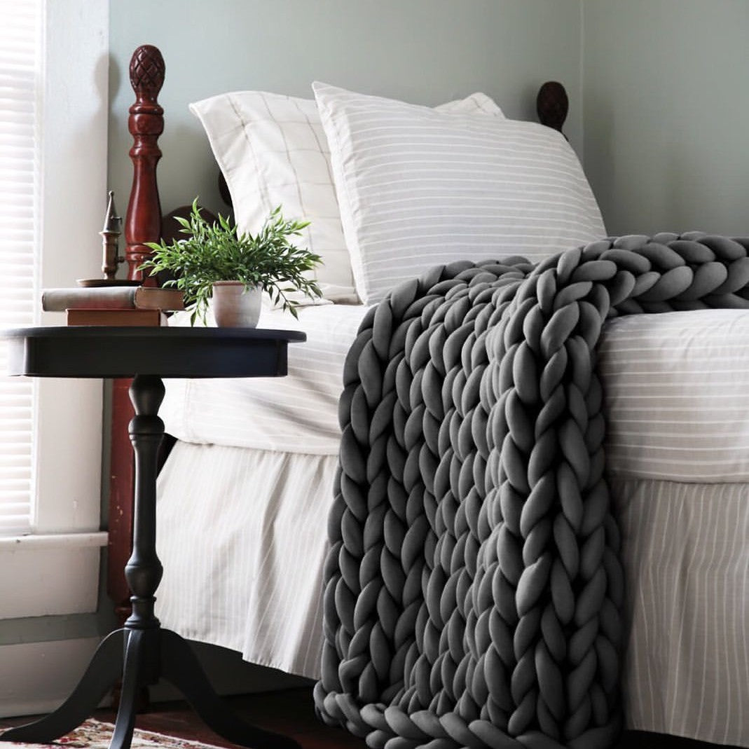 Cross Border Hand Woven Wool Blanket - Thick & Soft Home Bedding