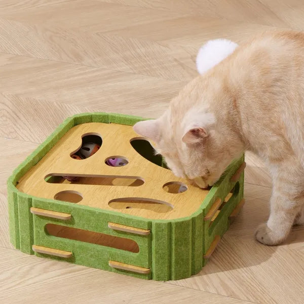 Eco-Friendly Cat Scratchboard Toy with Interactive Balls, 30cm - Green & Yellow Felt & Sisal Cat Furniture